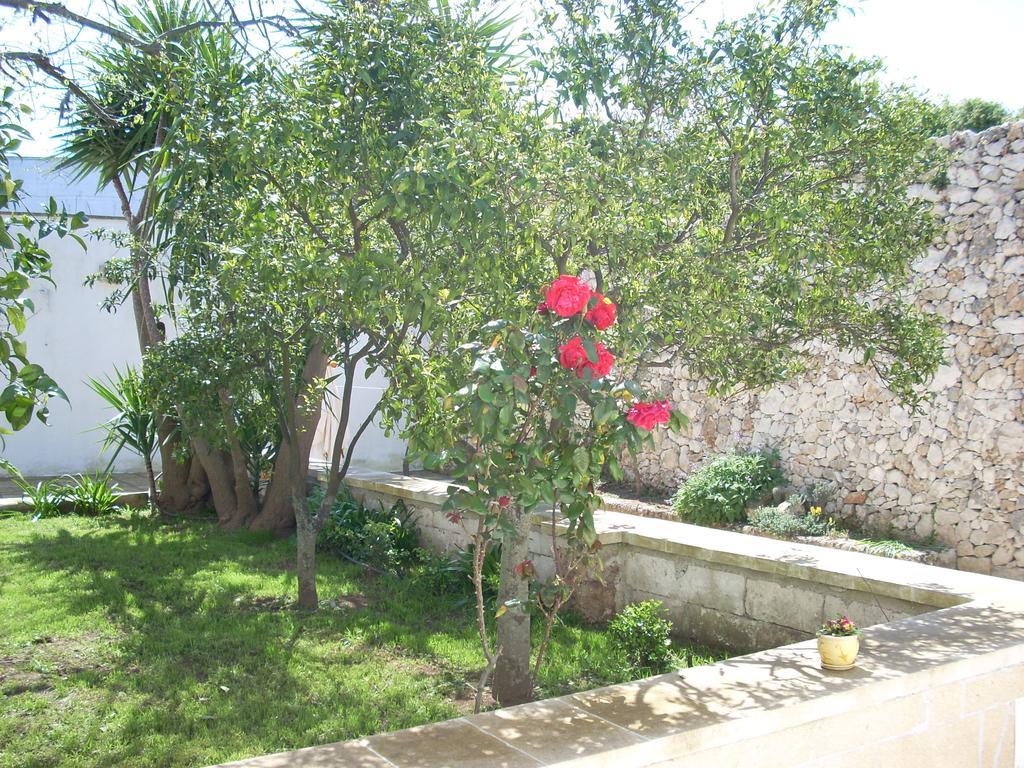 B&B Le Due Corti Martignano Екстериор снимка