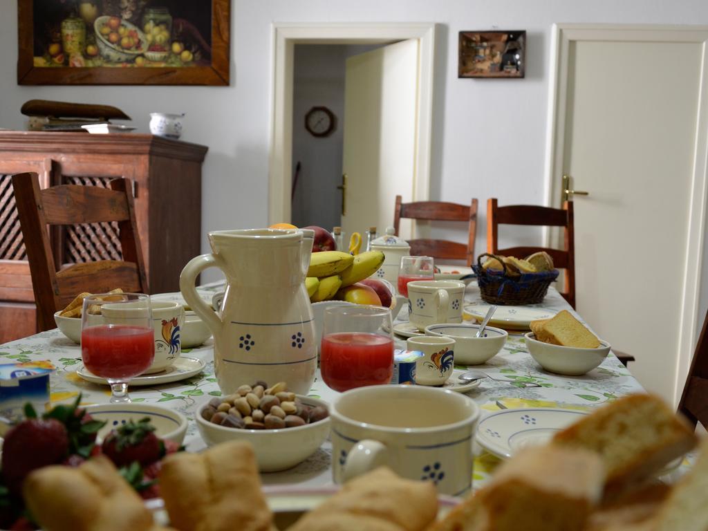 B&B Le Due Corti Martignano Екстериор снимка